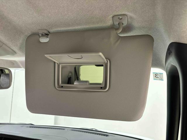 ムーヴキャンバス ストライプスＧ　バックモニター対応カメラ　シートヒーター　ＬＥＤオートライト・フォグランプ　電動パーキングブレーキ　プッシュボタンスタート　セキュリティアラーム　バックカメラ　両側パワースライドドアウエルカムオープン機能　オート電動格納式ドアミラー（27枚目）