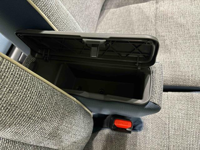 ムーヴキャンバス ストライプスＧ　バックモニター対応カメラ　シートヒーター　ＬＥＤオートライト・フォグランプ　電動パーキングブレーキ　プッシュボタンスタート　セキュリティアラーム　バックカメラ　両側パワースライドドアウエルカムオープン機能　オート電動格納式ドアミラー（30枚目）