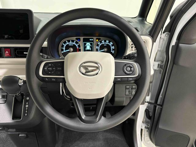 ムーヴキャンバス ストライプスＧターボ　運転席・助手席シートヒーター　純正ナビ装着用アップグレードパック　両側電動スライドドア　電動パーキングブレーキ　オートブレーキホールド機能　運転席シートリフター　チルトステアリング　キーフリーシステム（12枚目）