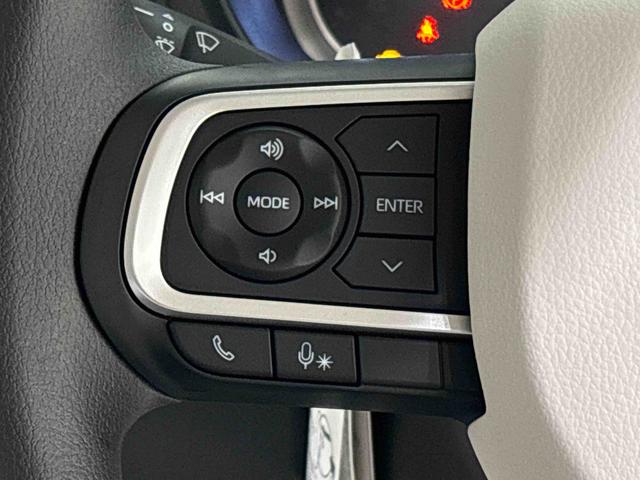 ムーヴキャンバス ストライプスＧターボ　運転席・助手席シートヒーター　純正ナビ装着用アップグレードパック　両側電動スライドドア　電動パーキングブレーキ　オートブレーキホールド機能　運転席シートリフター　チルトステアリング　キーフリーシステム（13枚目）