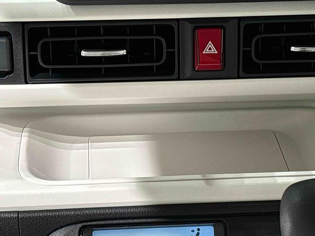 ムーヴキャンバス ストライプスＧターボ　運転席・助手席シートヒーター　純正ナビ装着用アップグレードパック　両側電動スライドドア　電動パーキングブレーキ　オートブレーキホールド機能　運転席シートリフター　チルトステアリング　キーフリーシステム（16枚目）