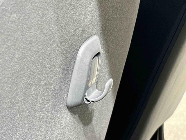 ムーヴキャンバス ストライプスＧターボ　運転席・助手席シートヒーター　純正ナビ装着用アップグレードパック　両側電動スライドドア　電動パーキングブレーキ　オートブレーキホールド機能　運転席シートリフター　チルトステアリング　キーフリーシステム（35枚目）
