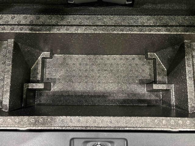 タント カスタムＲＳ　ＬＥＤオートライト　パワースライドドアウェルカムオープン機能　オート電動格納式ドアミラー　助手席ロングスライド　助手席イージークローザー　アルミホイール　キーフリーシステム（42枚目）