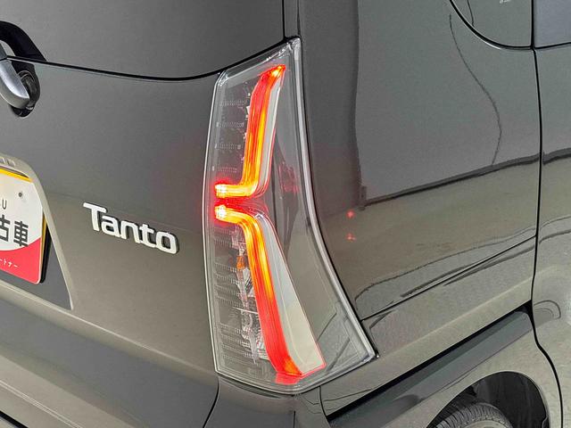 タント カスタムＲＳ　ＬＥＤオートライト　パワースライドドアウェルカムオープン機能　オート電動格納式ドアミラー　助手席ロングスライド　助手席イージークローザー　アルミホイール　キーフリーシステム（51枚目）