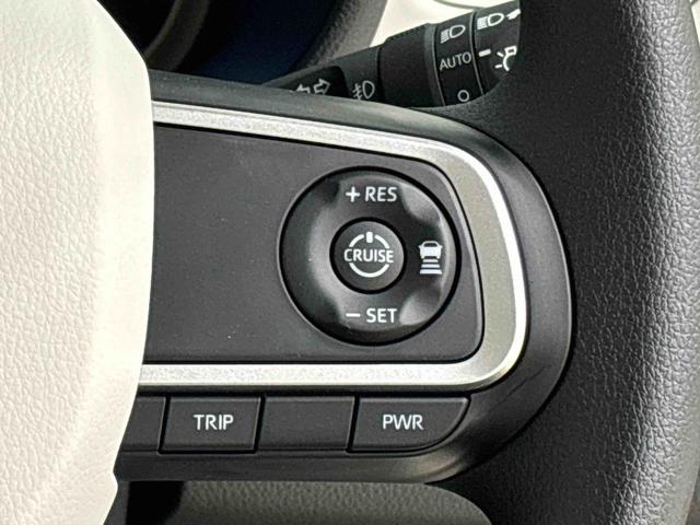 ムーヴキャンバス ストライプスＧターボ　バックモニター対応　シートヒーター　ＬＥＤオートライト・フォグランプ　電動パーキングブレーキ　プッシュボタンスタート　セキュリティアラーム　バックカメラ　両側パワースライドドアウエルカムオープン機能　オート電動格納式ドアミラー（14枚目）