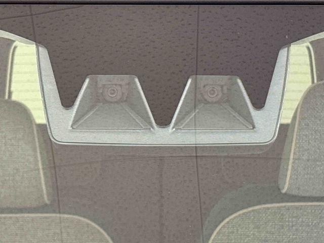 ムーヴキャンバス ストライプスＧターボ　バックモニター対応　シートヒーター　ＬＥＤオートライト・フォグランプ　電動パーキングブレーキ　プッシュボタンスタート　セキュリティアラーム　バックカメラ　両側パワースライドドアウエルカムオープン機能　オート電動格納式ドアミラー（42枚目）