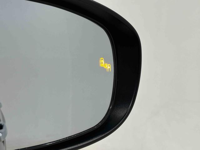 ロッキー G ナビ パノラマバックカメラ ETC ドライブレコーダー LEDヘッドランプ・フォグランプ 全車速追従機能付アダプティブクルーズコントロール レーンキープコントロール 17インチアルミホイル シートヒーター プッシュボタンスタート ブラインドスポットモニター(10枚目)