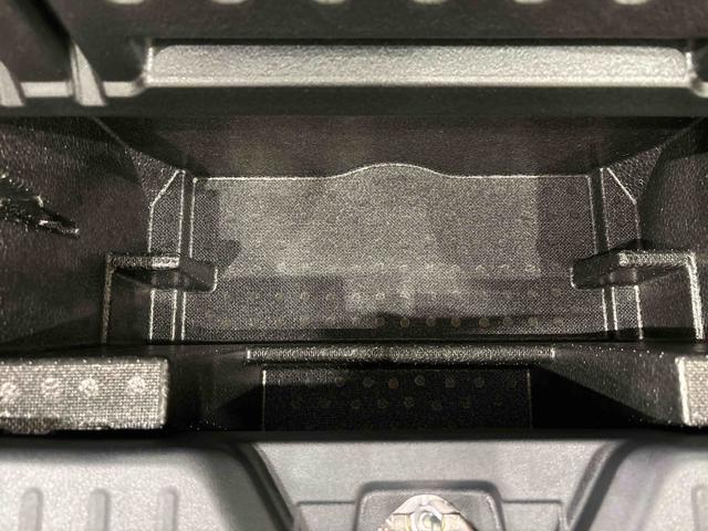 ムーヴキャンバス ストライプスＧ　ナビゲーション　シートヒーター　ＬＥＤオートライト・フォグランプ　電動パーキングブレーキ　プッシュボタンスタート　セキュリティアラーム　バックカメラ　両側パワースライドドアウエルカムオープン機能　オート電動格納式ドアミラー（42枚目）