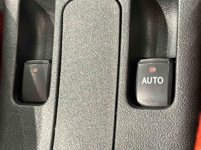 コペン セロ 電動開閉式ルーフ LEDヘッドランプ ハロゲンフォグランプ 16インチタイヤ&アルミホイール プッシュボタンスタート セキュリティアラーム スタビライザー(フロント・リヤ)(21枚目)