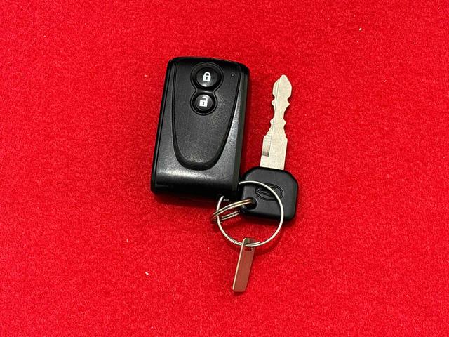 コペン セロ 電動開閉式ルーフ LEDヘッドランプ ハロゲンフォグランプ 16インチタイヤ&アルミホイール プッシュボタンスタート セキュリティアラーム スタビライザー(フロント・リヤ)(46枚目)