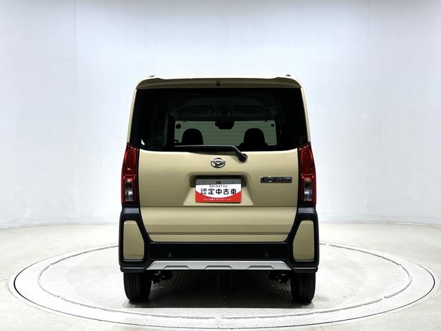 タント ファンクロス バックカメラ 電動パーキングブレーキ 純正ナビ装着用アップグレードパック 電動パーキングブレーキ オートブレーキホールド機能 リヤヒーターダクト 360°スーパーUV&IRカットガラス チルトステアリング 運転席シートリフター キーフリー(9枚目)