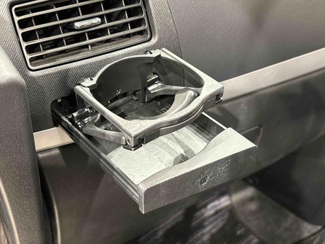 ムーヴ カスタム　Ｘリミテッド　キーフリーシステム　オートエアコン　電動格納式ドアミラー　セキュリティーアラーム　フォグランプ　トップシェイドガラス　アルミホイール　リヤワイパー（25枚目）