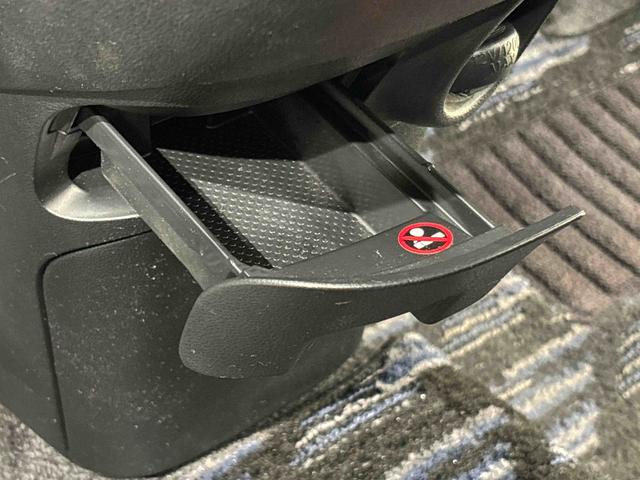 ムーヴ カスタム　Ｘリミテッド　キーフリーシステム　オートエアコン　電動格納式ドアミラー　セキュリティーアラーム　フォグランプ　トップシェイドガラス　アルミホイール　リヤワイパー（26枚目）