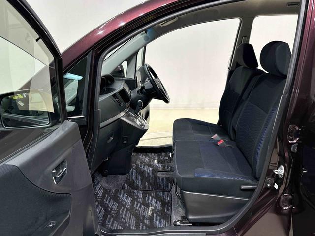 ムーヴ カスタム　Ｘリミテッド　キーフリーシステム　オートエアコン　電動格納式ドアミラー　セキュリティーアラーム　フォグランプ　トップシェイドガラス　アルミホイール　リヤワイパー（31枚目）