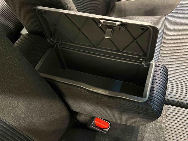 ムーヴ カスタム　ＲＳ　ＳＡ　ナビゲーション　ドライブレコーダー　純正ナビ装着用アップグレードパック　ＥＴＣ車載器　本革巻ステアリングホイール　トップシェイドガラス　運転席シートリフター　チルトステアリング　キーフリーシステム（27枚目）