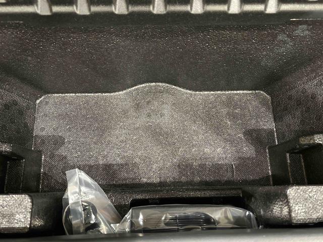 ムーヴ カスタム　ＲＳ　ＳＡ　ナビゲーション　ドライブレコーダー　純正ナビ装着用アップグレードパック　ＥＴＣ車載器　本革巻ステアリングホイール　トップシェイドガラス　運転席シートリフター　チルトステアリング　キーフリーシステム（39枚目）