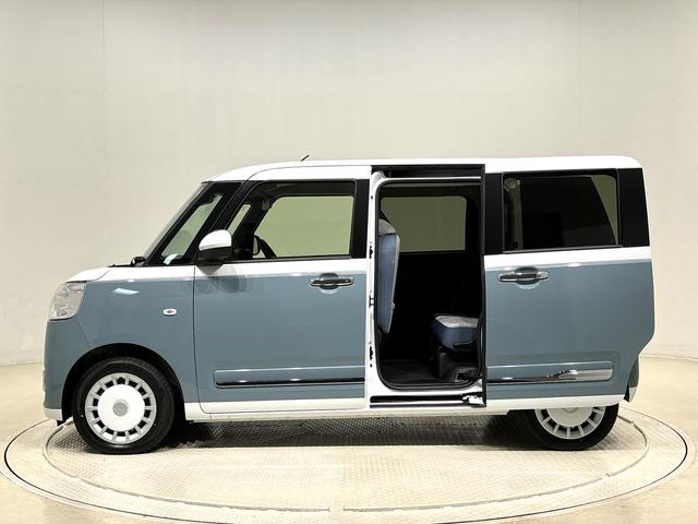 ムーヴキャンバス ストライプスG LEDオートライト・フォグランプ 電動パーキングブレーキ プッシュボタンスタート セキュリティアラーム バックカメラ 両側パワースライドドアウエルカムオープン機能 オート電動格納式ドアミラー(8枚目)