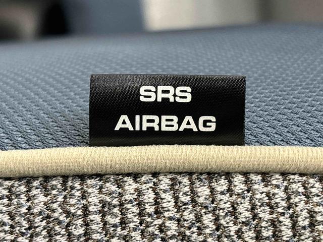 ムーヴキャンバス ストライプスG LEDオートライト・フォグランプ 電動パーキングブレーキ プッシュボタンスタート セキュリティアラーム バックカメラ 両側パワースライドドアウエルカムオープン機能 オート電動格納式ドアミラー(29枚目)