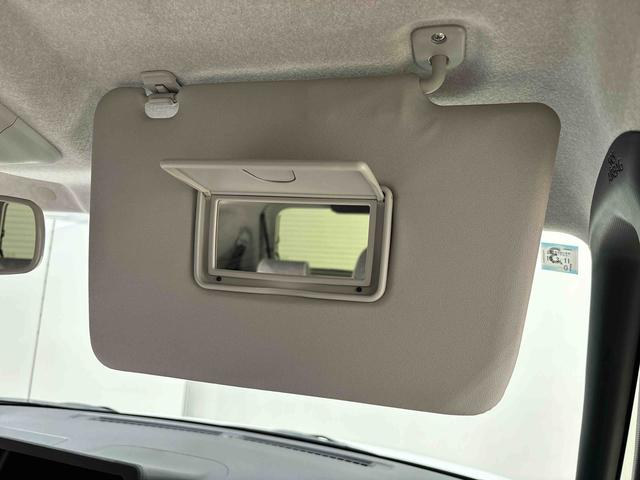 ムーヴキャンバス ストライプスＧ　　ＬＥＤヘッドライト　両側パワースライドドア　ＬＥＤヘッドランプ＆フォグランプ　両側電動スライドドア　キーフリーシステム　キーフリーシステム連動式電動格納ドアミラー　運転席・助手席シートヒーター　バックカメラ　フロントベンチシート（27枚目）