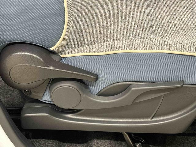 ムーヴキャンバス ストライプスＧ　　ＬＥＤヘッドライト　両側パワースライドドア　ＬＥＤヘッドランプ＆フォグランプ　両側電動スライドドア　キーフリーシステム　キーフリーシステム連動式電動格納ドアミラー　運転席・助手席シートヒーター　バックカメラ　フロントベンチシート（28枚目）