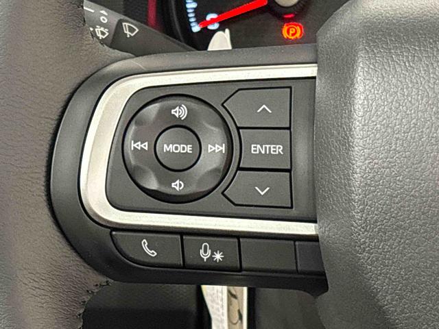 タフト Ｇターボ　クロムベンチャー　スカイフィールトップ　メッキパック　シルバーアンダーガーニッシュ　インテリアアクセント　ＬＥＤオートハイビーム＆フォグランプ　電動パーキングブレーキ　バックカメラ　１５インチアルミホイール（14枚目）