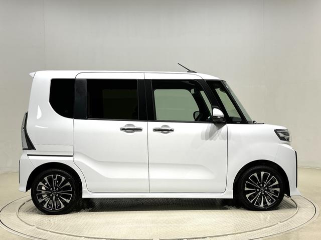 タント カスタムＲＳ　ＬＥＤオートライト　パワースライドドアウェルカムオープン機能　電動パーキングブレーキ　運転席助手席シートヒーター　アルミホイール　キーフリーシステム　　オート電動格納式ドアミラー（7枚目）