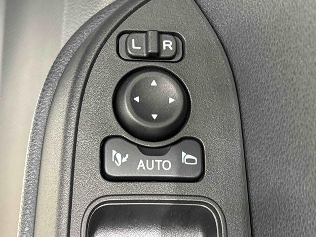 タント カスタムＲＳ　ＬＥＤオートライト　パワースライドドアウェルカムオープン機能　電動パーキングブレーキ　運転席助手席シートヒーター　アルミホイール　キーフリーシステム　　オート電動格納式ドアミラー（26枚目）