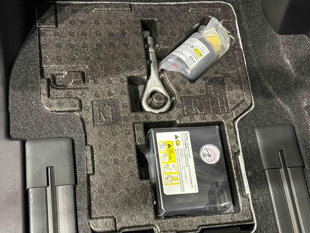 タント カスタムＲＳ　ＬＥＤオートライト　パワースライドドアウェルカムオープン機能　電動パーキングブレーキ　運転席助手席シートヒーター　アルミホイール　キーフリーシステム　　オート電動格納式ドアミラー（35枚目）