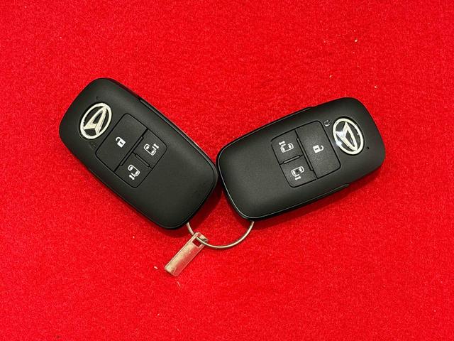 タント カスタムＲＳ　ＬＥＤオートライト　パワースライドドアウェルカムオープン機能　電動パーキングブレーキ　運転席助手席シートヒーター　アルミホイール　キーフリーシステム　　オート電動格納式ドアミラー（54枚目）