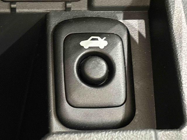 コペン GR スポーツ 純正ナビゲーション ドライブレコーダー GRSPORT専用MOMO製革巻ステアリングホイール GRSPORT専用レカロシート 電子カードキー(GRロゴ入り)BBS製16インチアルミホイール 運転席・助手席シートヒーター(26枚目)