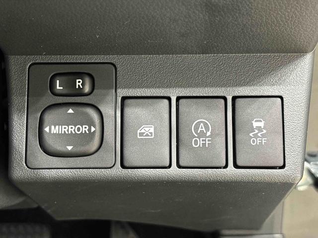 コペン GR スポーツ 純正ナビゲーション ドライブレコーダー GRSPORT専用MOMO製革巻ステアリングホイール GRSPORT専用レカロシート 電子カードキー(GRロゴ入り)BBS製16インチアルミホイール 運転席・助手席シートヒーター(30枚目)