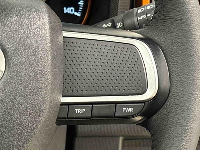 �c�������������؂�ւ��X�e�A�����O�X�C�b�`�ŃV�[���ɍ��킹�ĂQ�̑��s���[�h�̐؂�ւ����\�I�������������ɕ֗��ȃp���[���[�h�B�R��d���̃X�}�[�g�ȑ���̃G�R���[�h�B