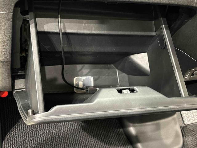 N-BOXカスタム G SSブラックスタイルパッケージ カーナビ バックモニター ドライブレコーダー ETC車載器 後席両側パワースライドドア オートライト オートエアコン プッシュボタンスタート トップシェイドガラス キーフリーシステム アルミホイール 電動格納式ドアミラー(33枚目)