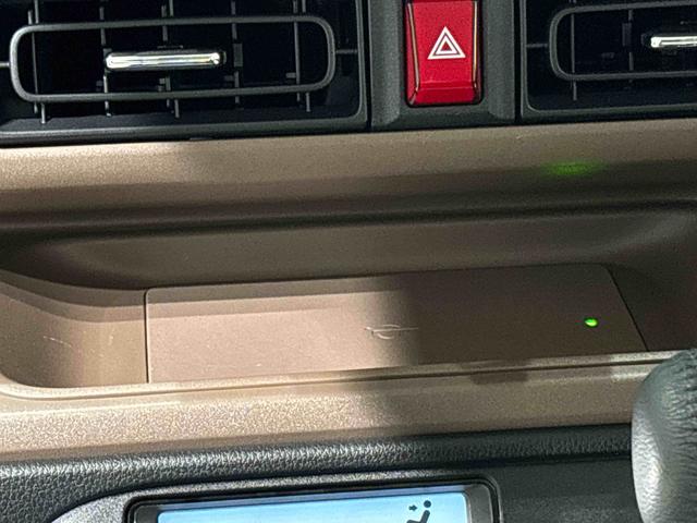 ムーヴキャンバス セオリーGターボ LEDオートライト・フォグランプ 電動パーキングブレーキ プッシュボタンスタート セキュリティアラーム バックカメラ 両側パワースライドドアウエルカムオープン機能 オート電動格納式ドアミラー(17枚目)