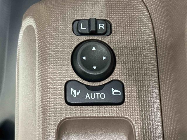 ムーヴキャンバス セオリーGターボ LEDオートライト・フォグランプ 電動パーキングブレーキ プッシュボタンスタート セキュリティアラーム バックカメラ 両側パワースライドドアウエルカムオープン機能 オート電動格納式ドアミラー(26枚目)