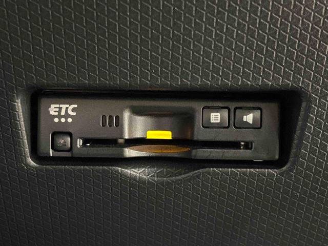 タント カスタムＲＳ　ターボ車　７インチフルセグナビ　ドラレコ付　バックカメラ　両側電動スライドドア　ＬＥＤヘッドライト　ＬＥＤフォグランプ　オートライト　オートハイビーム　アダプティブルクルーズコントロール　ＳＲＳサイドエアバッグ　プッシュボタンスタート（8枚目）