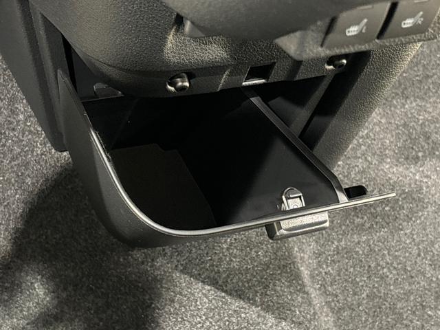 ムーヴキャンバス ストライプスG バックモニター対応 電動パーキングブレーキ LEDオートライト・フォグランプ 電動パーキングブレーキ プッシュボタンスタート セキュリティアラーム バックカメラ 両側パワースライドドアウエルカムオープン機能 オート電動格納式ドアミラー(32枚目)