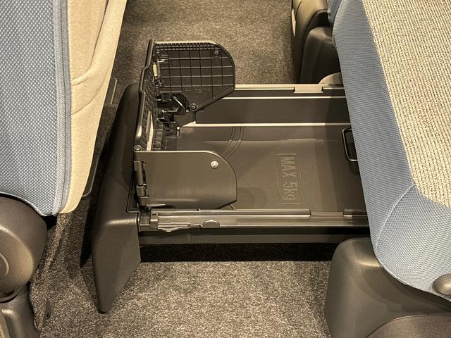 ムーヴキャンバス ストライプスG バックモニター対応 電動パーキングブレーキ LEDオートライト・フォグランプ 電動パーキングブレーキ プッシュボタンスタート セキュリティアラーム バックカメラ 両側パワースライドドアウエルカムオープン機能 オート電動格納式ドアミラー(36枚目)