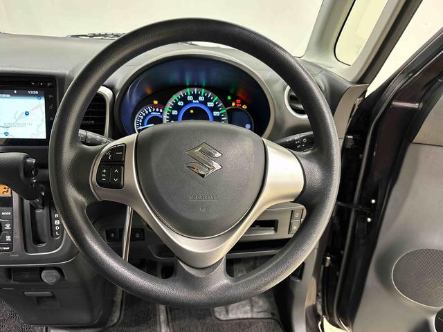 スペーシア Ｇリミテッド　ナビ　パノラマモニター　シートヒーター　ハロゲンヘッドライト　片側電動スライドドア　オートエアコン　電動格納ドアミラー　片側シートヒーター　キーフリーシステム　アイドリングストップ　ホイールキャップタイヤ（13枚目）