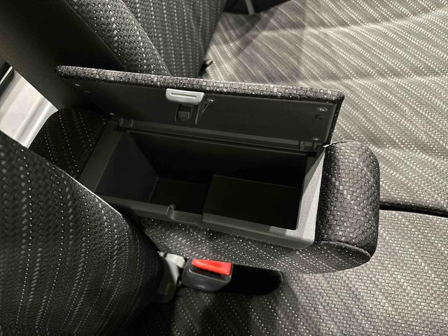 スペーシア Ｇリミテッド　ナビ　パノラマモニター　シートヒーター　ハロゲンヘッドライト　片側電動スライドドア　オートエアコン　電動格納ドアミラー　片側シートヒーター　キーフリーシステム　アイドリングストップ　ホイールキャップタイヤ（29枚目）