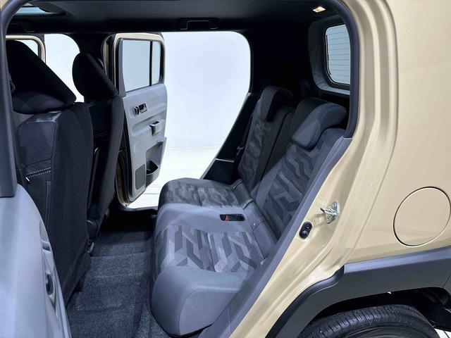 タフト Ｇ　クロムベンチャー　　メーカー保証あり（保障継承）　契約後点検込み／延長保証追加プランあり／スカイフィールトップ　クロムパック　メッキパック　シルバーアンダーガーニッシュ　インテリアアクセント　ＬＥＤオートライト＆フォグランプ　電動パーキングブレーキ（35枚目）