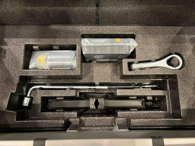 タフト Ｇ　クロムベンチャー　　メーカー保証あり（保障継承）　契約後点検込み／延長保証追加プランあり／スカイフィールトップ　クロムパック　メッキパック　シルバーアンダーガーニッシュ　インテリアアクセント　ＬＥＤオートライト＆フォグランプ　電動パーキングブレーキ（39枚目）