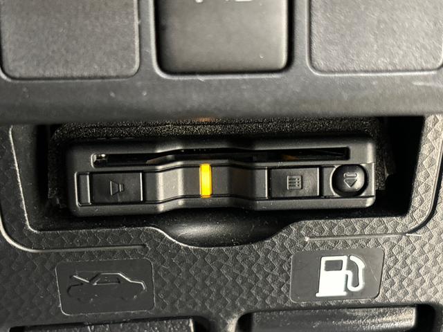 トール カスタムＧ　ターボ　ナビ　バックカメラ　ＥＴＣ　ＬＥＤヘッドランプ・フォグランプ　　アルミホイール　オートライト　プッシュボタンスタート　クルーズコントロール　　コーナーセンサー　パワースライドドア　キーフリーシステム　電動パーキングブレーキ（4枚目）