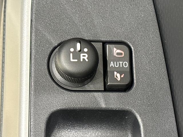 トール カスタムＧ　ターボ　ナビ　バックカメラ　ＥＴＣ　ＬＥＤヘッドランプ・フォグランプ　　アルミホイール　オートライト　プッシュボタンスタート　クルーズコントロール　　コーナーセンサー　パワースライドドア　キーフリーシステム　電動パーキングブレーキ（27枚目）