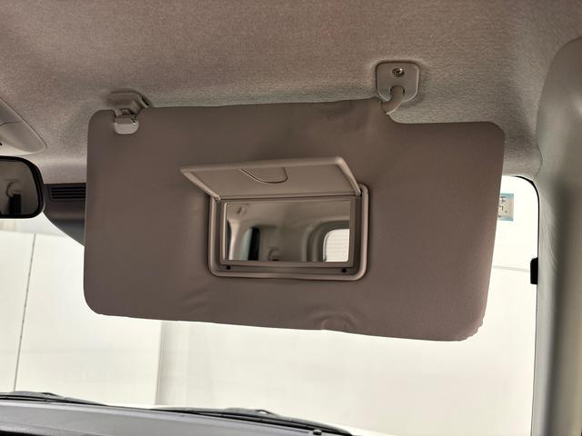 トール カスタムＧ　ターボ　ナビ　バックカメラ　ＥＴＣ　ＬＥＤヘッドランプ・フォグランプ　　アルミホイール　オートライト　プッシュボタンスタート　クルーズコントロール　　コーナーセンサー　パワースライドドア　キーフリーシステム　電動パーキングブレーキ（29枚目）