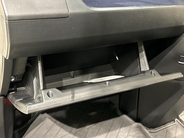 トール カスタムＧ　ターボ　ナビ　バックカメラ　ＥＴＣ　ＬＥＤヘッドランプ・フォグランプ　　アルミホイール　オートライト　プッシュボタンスタート　クルーズコントロール　　コーナーセンサー　パワースライドドア　キーフリーシステム　電動パーキングブレーキ（35枚目）