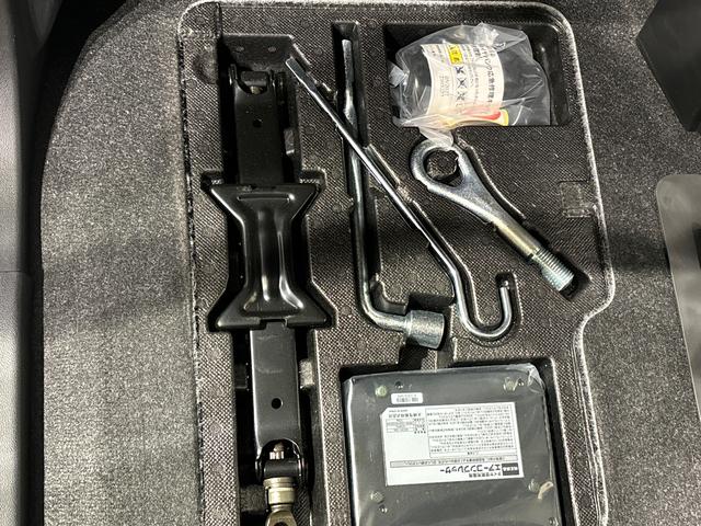 トール カスタムＧ　ターボ　ナビ　バックカメラ　ＥＴＣ　ＬＥＤヘッドランプ・フォグランプ　　アルミホイール　オートライト　プッシュボタンスタート　クルーズコントロール　　コーナーセンサー　パワースライドドア　キーフリーシステム　電動パーキングブレーキ（36枚目）