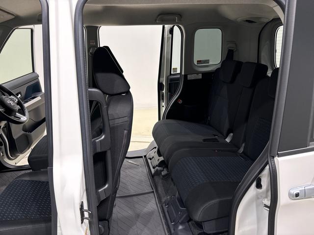 トール カスタムＧ　ターボ　ナビ　バックカメラ　ＥＴＣ　ＬＥＤヘッドランプ・フォグランプ　　アルミホイール　オートライト　プッシュボタンスタート　クルーズコントロール　　コーナーセンサー　パワースライドドア　キーフリーシステム　電動パーキングブレーキ（40枚目）