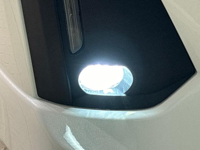 トール カスタムＧ　ターボ　ナビ　バックカメラ　ＥＴＣ　ＬＥＤヘッドランプ・フォグランプ　　アルミホイール　オートライト　プッシュボタンスタート　クルーズコントロール　　コーナーセンサー　パワースライドドア　キーフリーシステム　電動パーキングブレーキ（48枚目）