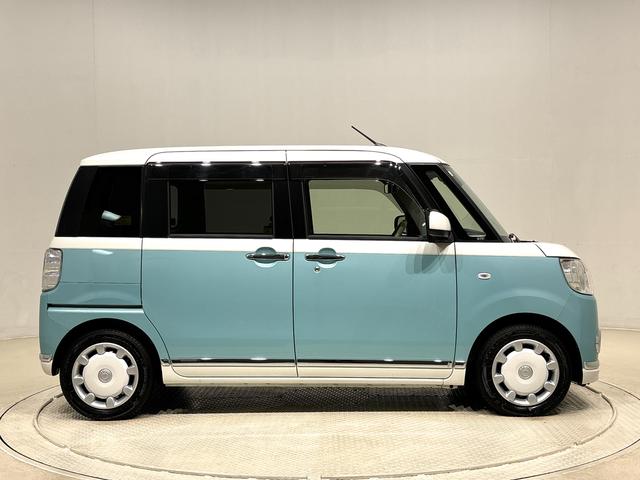 ムーヴキャンバス Ｘメイクアップリミテッド　ＳＡＩＩＩ　ハロゲンライト　ＬＥＤフォグランプ　オートライト　プッシュボタンスタート　セキュリティアラーム　パノラマモニター対応カメラ　両側パワースライドドア　７インチナビ　パノラマモニター　ドライブレコーダ（11枚目）